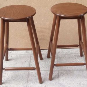 چهارپایه چوبی | ۴ پایه چوبی