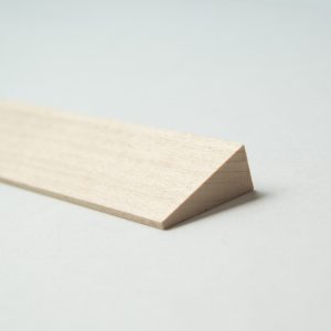 پروفیل چوبی مقطع مثلثی